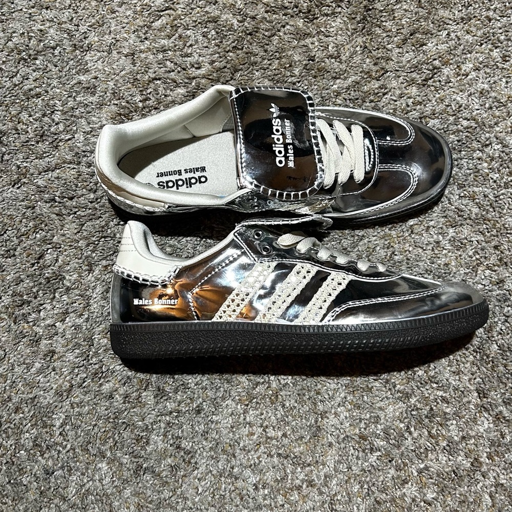 Adidas women’s wales bonner sambas